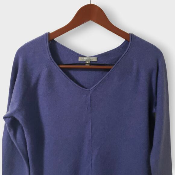 Neiman Marcus Womens Cashmere Sweater Periwinkle Blue Sz Lg *FLAWED* - Picture 2 of 14